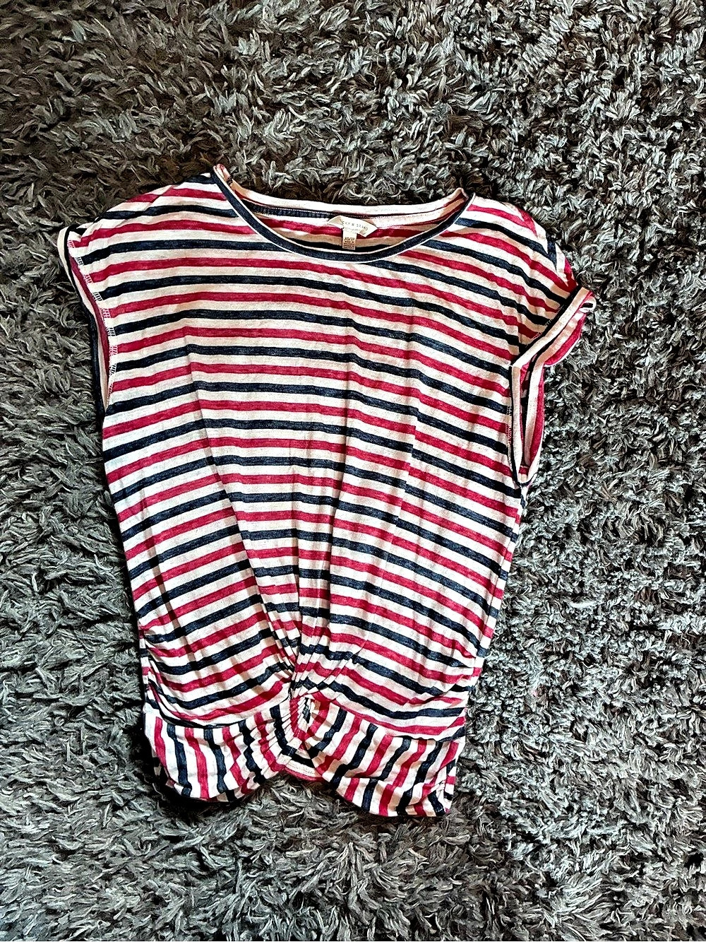 Lucky Brand Striped Knotted Hem Tee in Red & White Size XS NWT